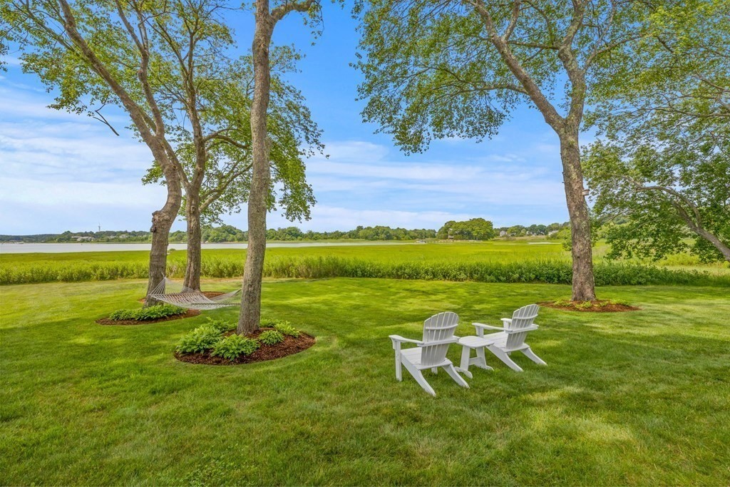 48 Hicks Point Road Duxbury, MA 02332 - Photo 7 of 38