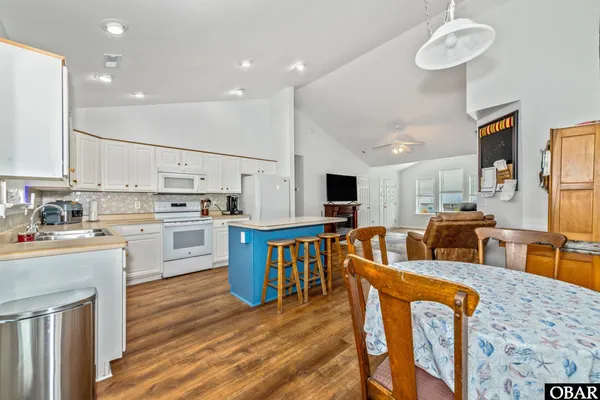 $598,000 | 152 Sherwood Drive, Unit 24, Manteo, NC 27954