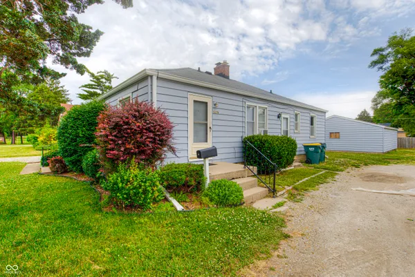$850 | 5376 West 10th Street, Indianapolis, IN 46224