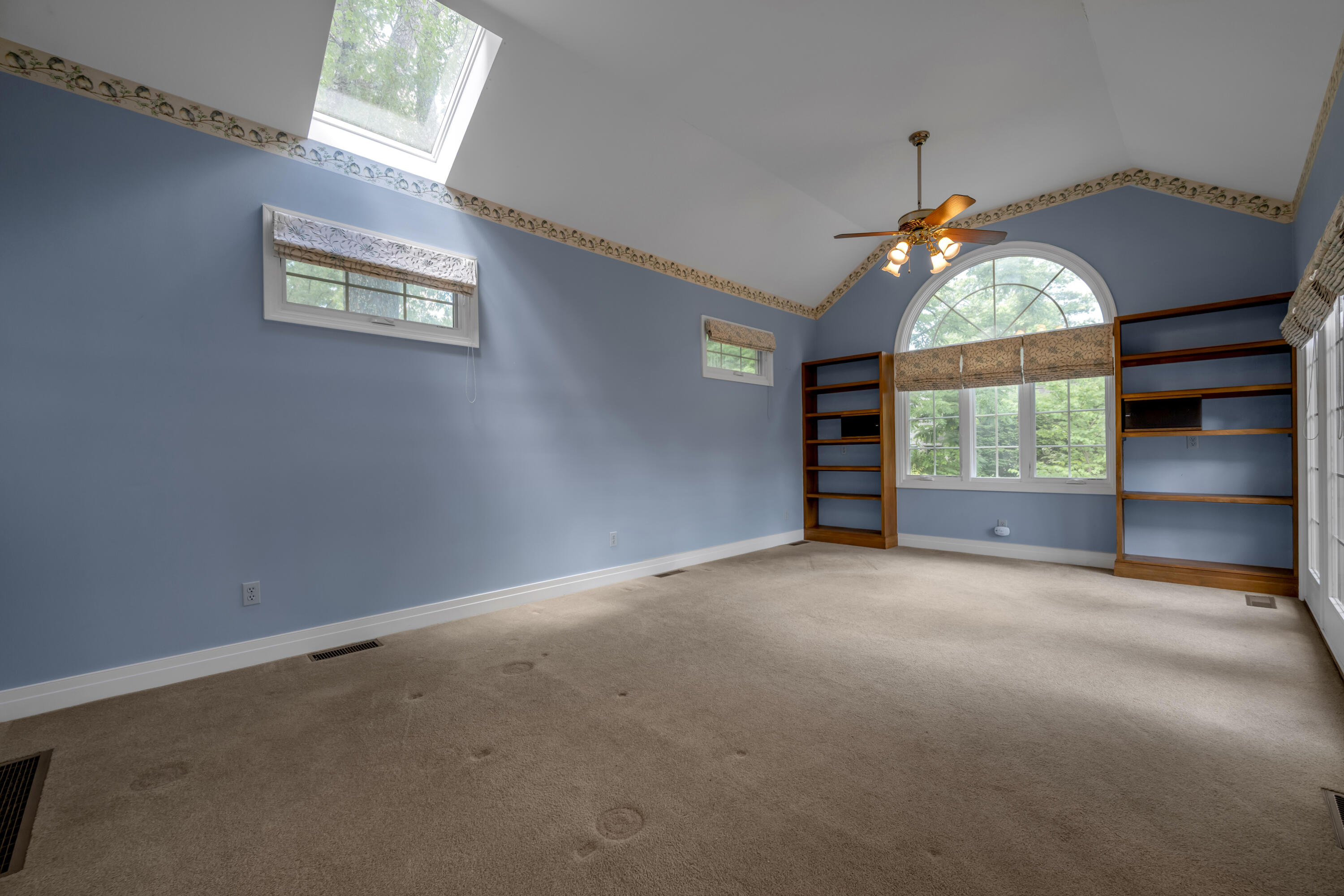 108 Romany Road Lexington, KY 40502 - Photo 17 of 54 TDB_3623