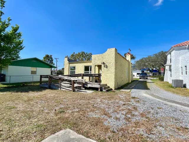 $330,000 | 1007 South Washington Avenue, Titusville, FL 32780