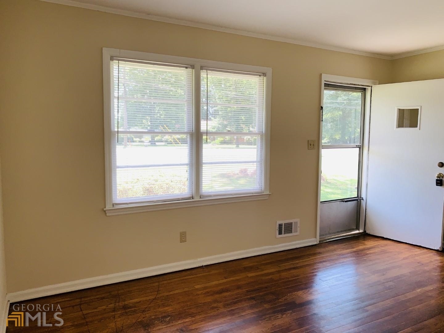 6 Ozmore Street Newnan, GA 30263 - Photo 9 of 21