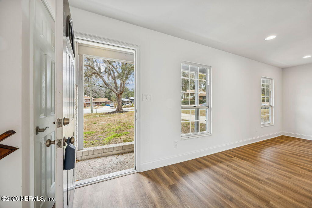 11742 Jocelyn Road Jacksonville, FL 32225 - Photo 6 of 46 6-print-11742 Jocelyn Rd (8 of 47)