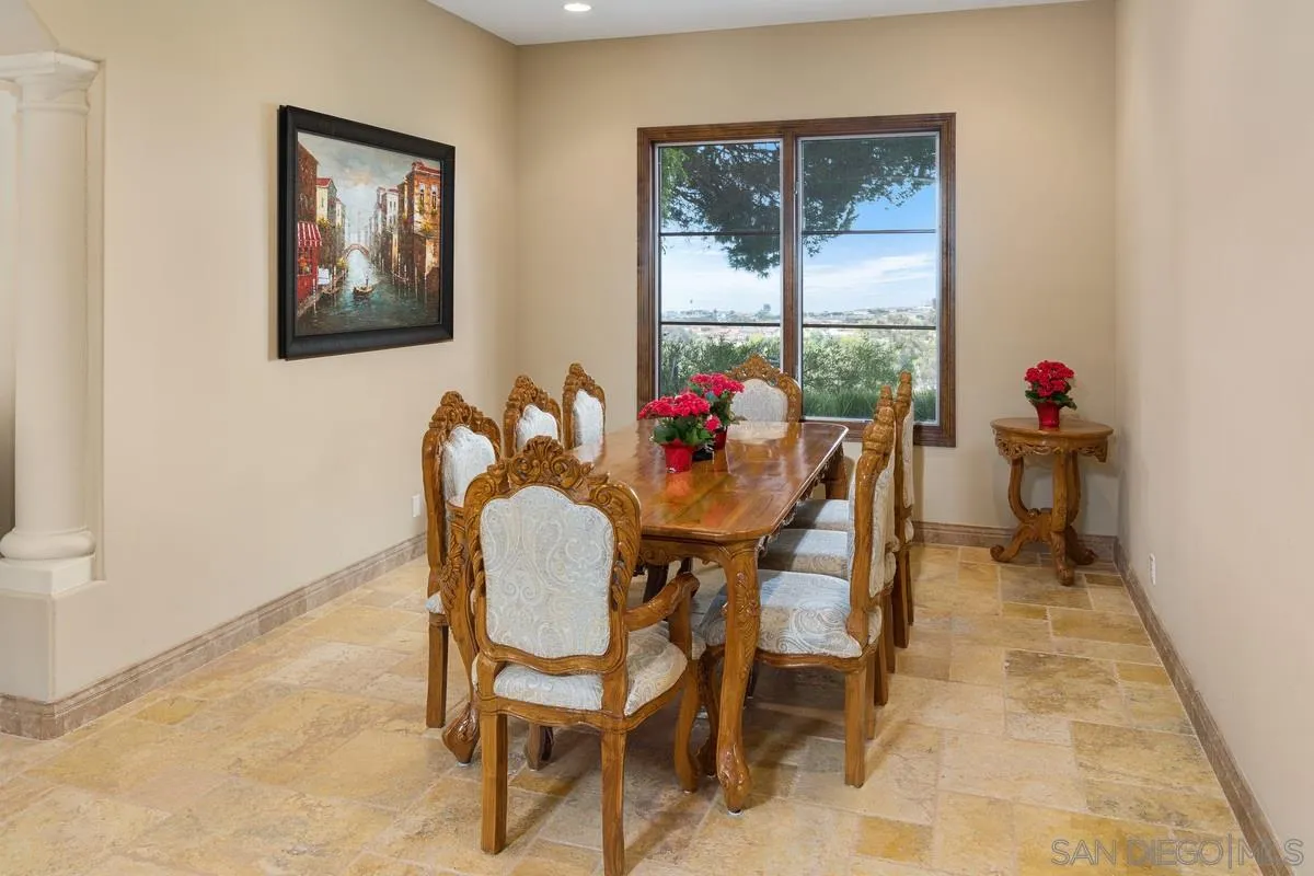 5780 Soledad Road La Jolla, CA 92037 - Photo 8 of 35 Gallery Image 8