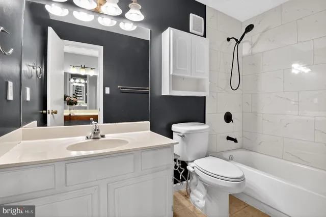 $2,750 | 9919 Oakton Terrace Road, Oakton, VA 22124