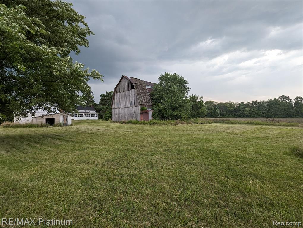 27300 25 Mile Road Chesterfield, MI 48051 - Photo 19 of 21