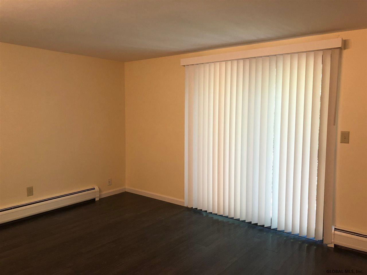 135 Thimbleberry Road Malta, NY 12020 - Photo 4 of 10 Photo 4