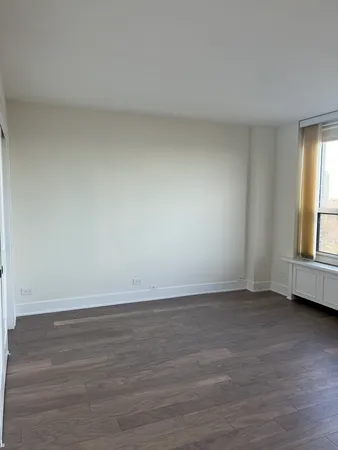 $2,950 | 1550 North Lake Shore Drive, Unit 10C, Chicago, IL 60610