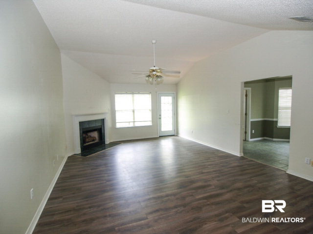 1210 East Smithfield Road Mobile, AL 36695 - Photo 6 of 22