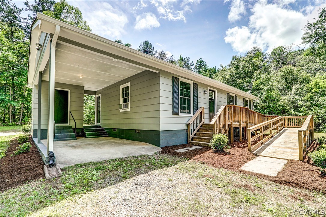 8571 Fredericks Hall Road Mineral, VA 23117 - Photo 5 of 33 Gallery Image 5