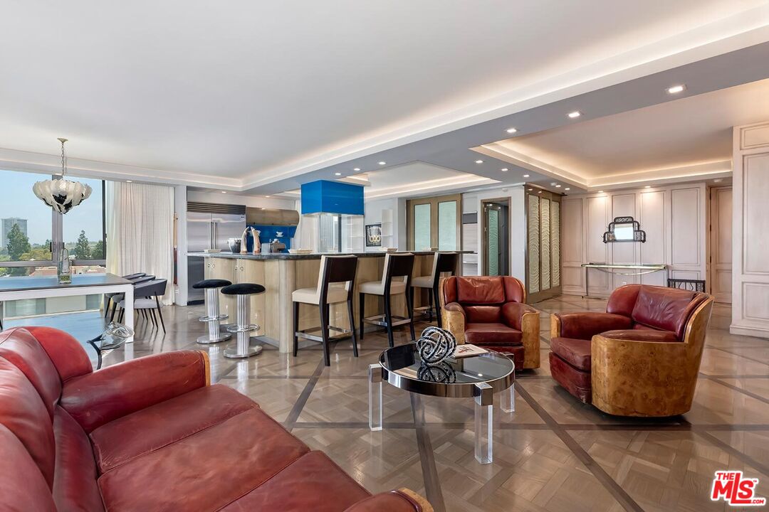 211 South Spalding Drive, Unit 603S Beverly Hills, CA 90212 - Photo 2 of 24