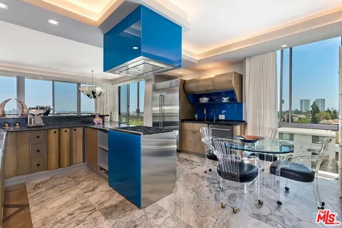 $3,495,000 | 211 South Spalding Drive, Unit 603S, Beverly Hills, CA 90212