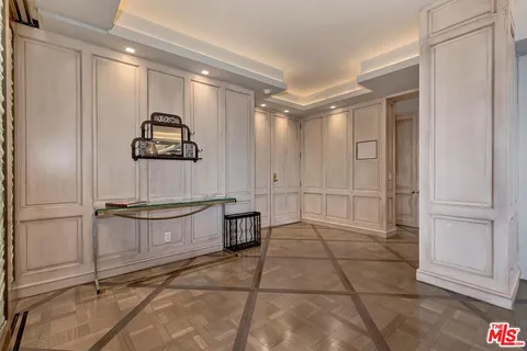 $3,495,000 | 211 South Spalding Drive, Unit 603S, Beverly Hills, CA 90212