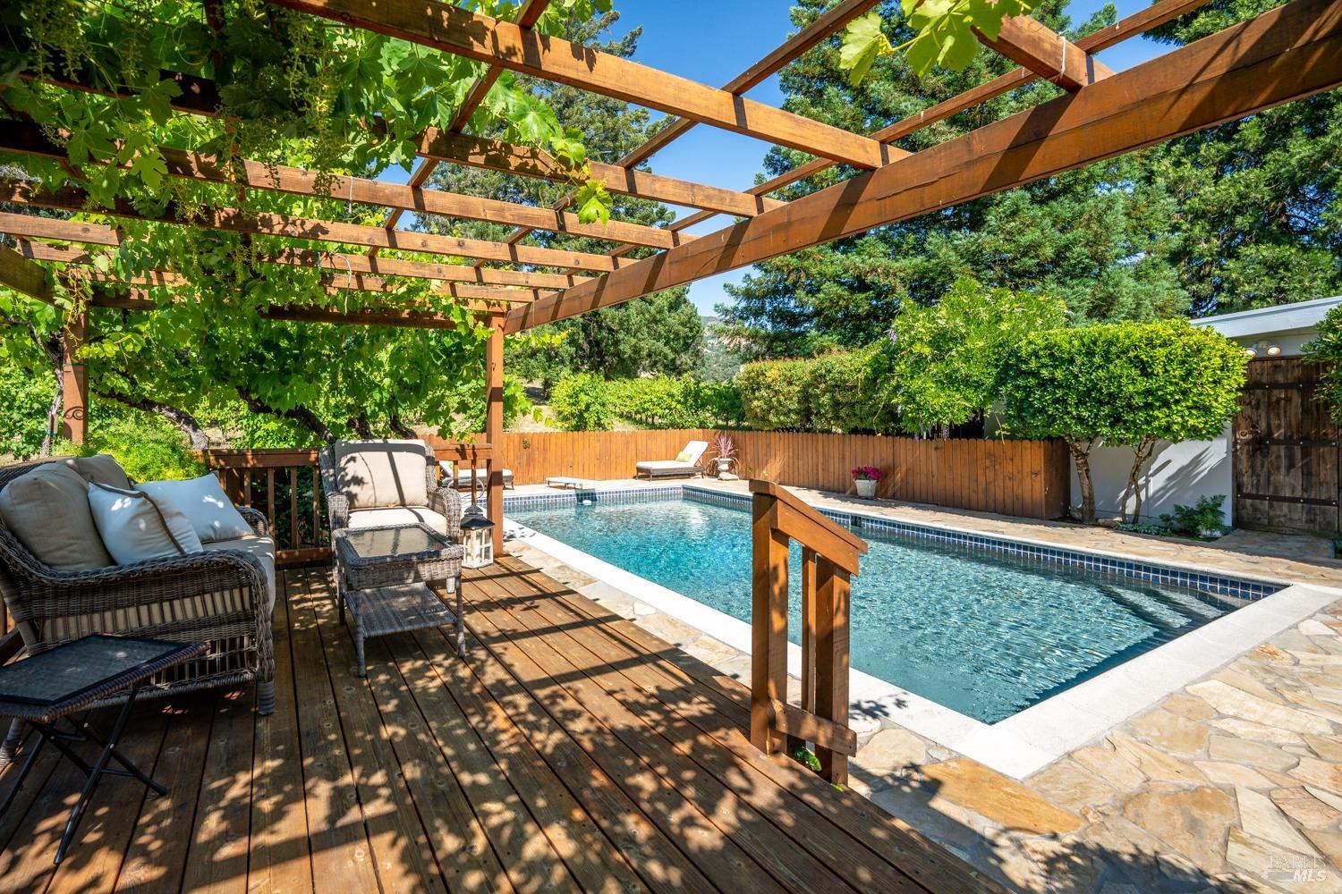 5700 Old River Road Ukiah, CA 95482 - Photo 31 of 56 a view of an outdoor sitting area