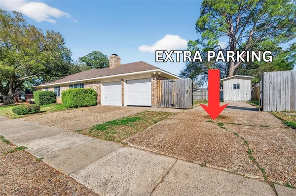 $240,000 | 401 North Dresden Circle, Shreveport, LA 71115