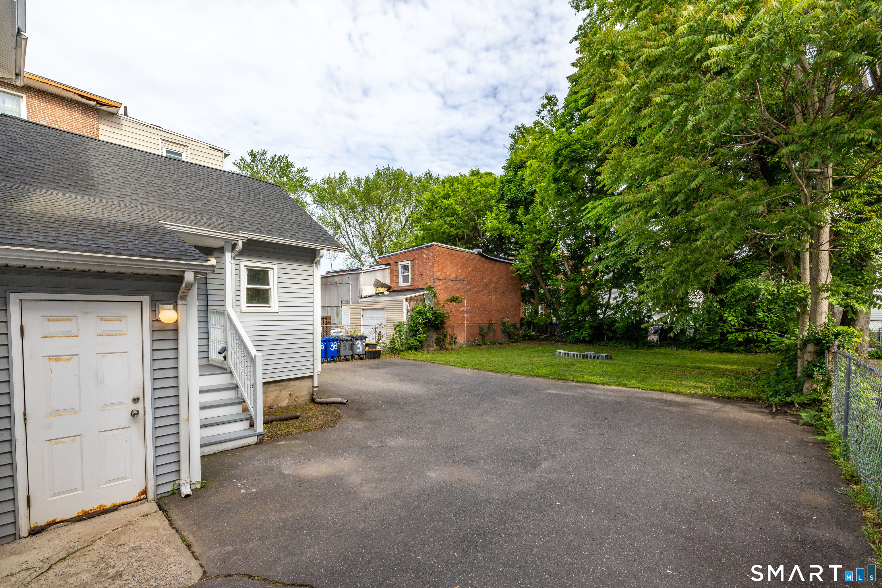 38-40 Madison Street Hartford, CT 06106 - Photo 13 of 18
