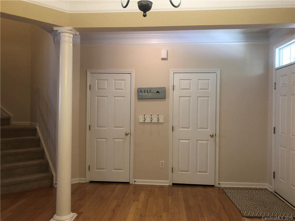 8340 Viewpoint Lane Cornelius, NC 28031 - Photo 3 of 20