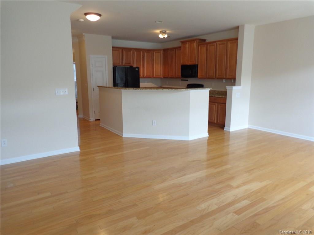 8340 Viewpoint Lane Cornelius, NC 28031 - Photo 6 of 20