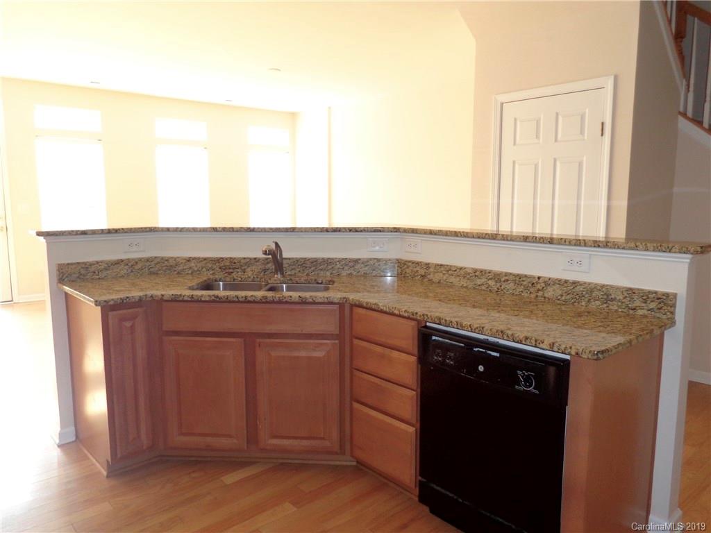 8340 Viewpoint Lane Cornelius, NC 28031 - Photo 8 of 20