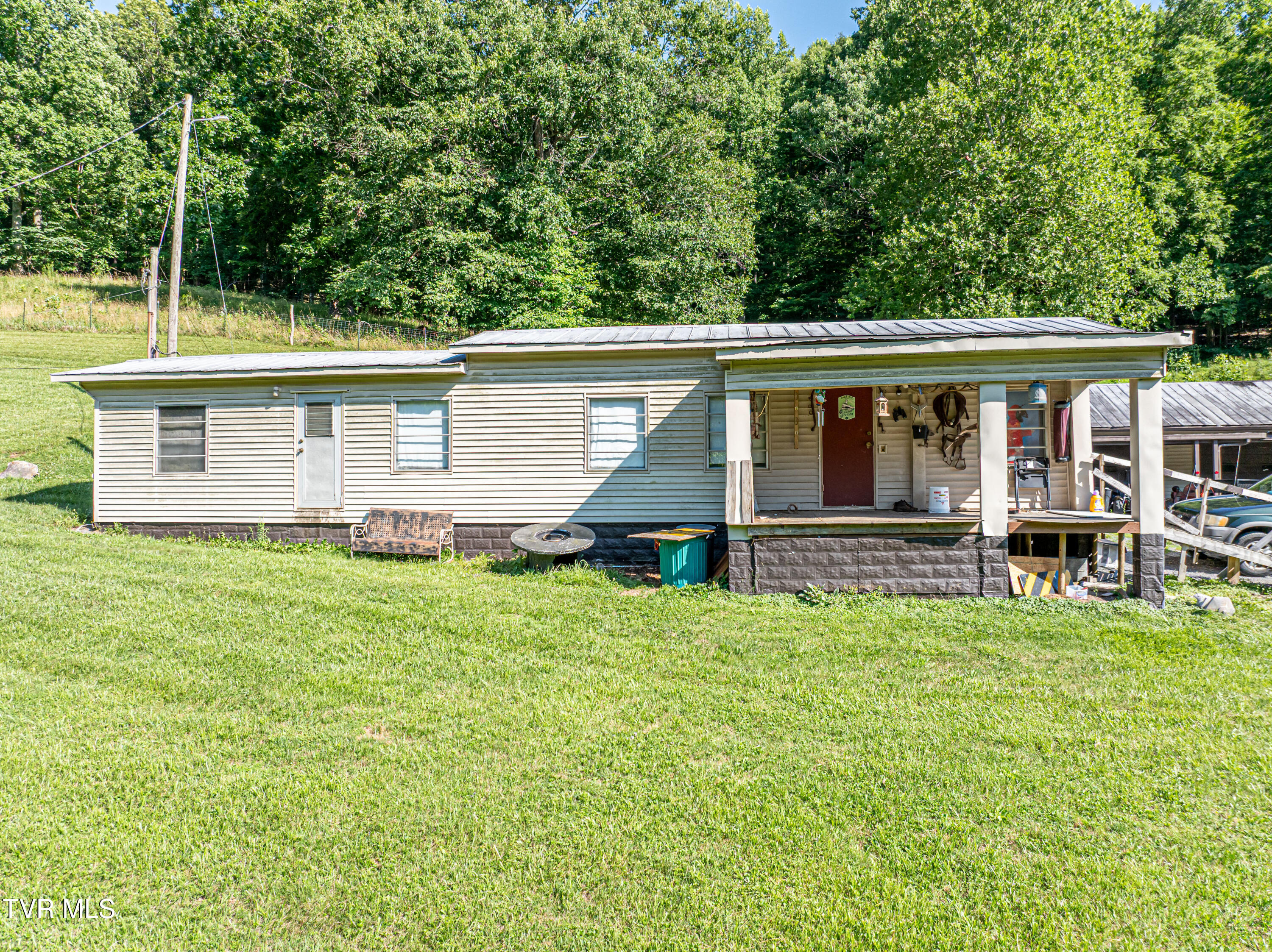 4432 Walker Mountain Road Bristol, VA 24202 - Photo 46 of 73 Walker Mountain-24