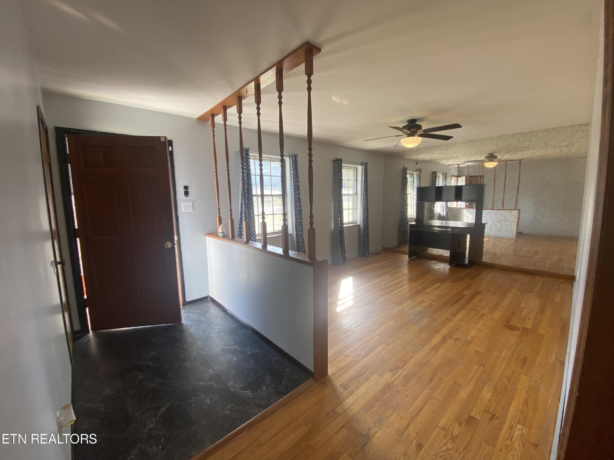7329 Belinda Road Powell, TN 37849 - Photo 3 of 18 Gallery Image 3