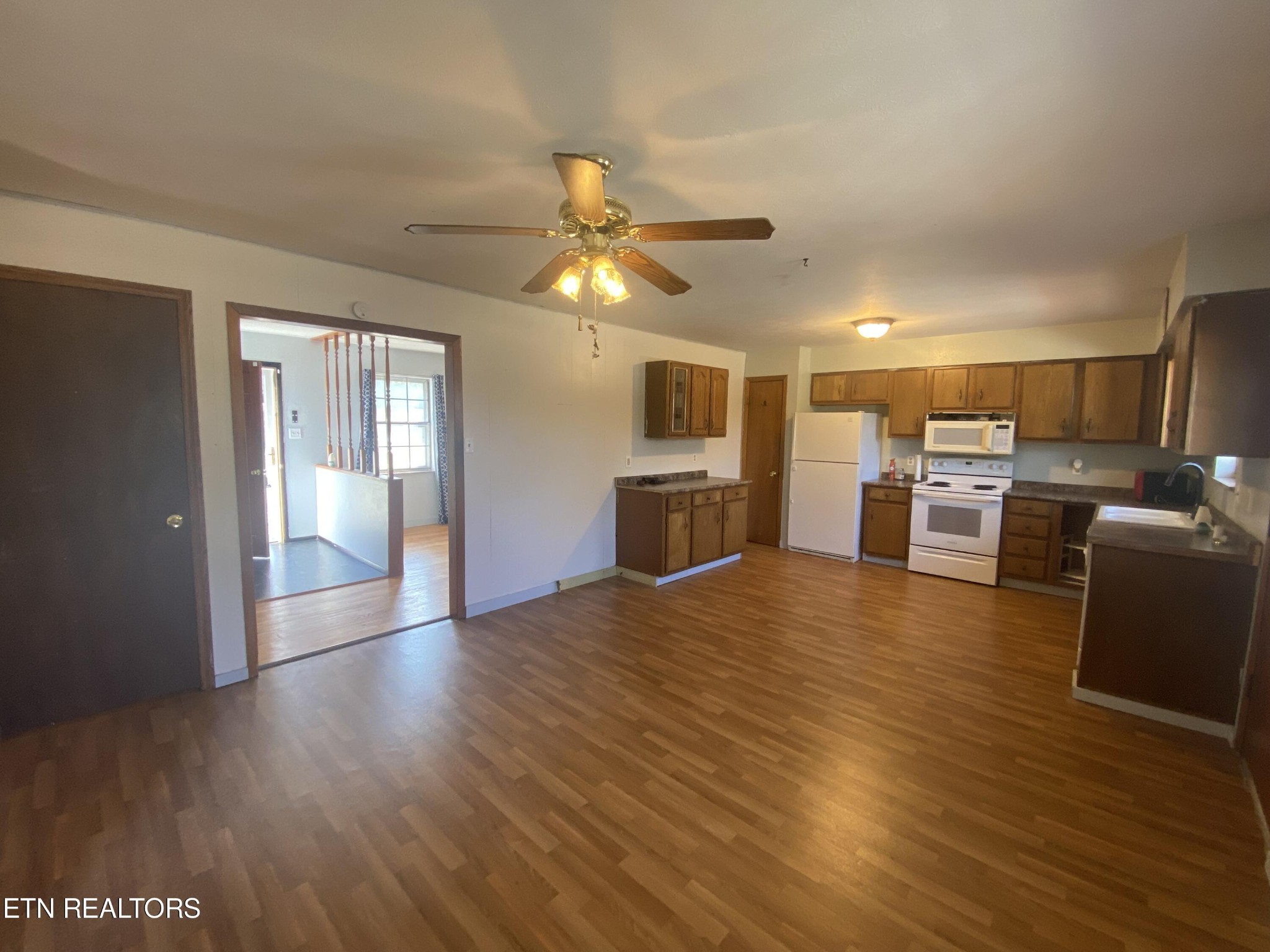 7329 Belinda Road Powell, TN 37849 - Photo 6 of 18 Gallery Image 6