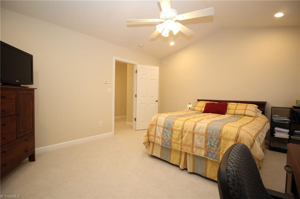 408 Barnsdale Ridge Road Kernersville, NC 27284 - Photo 15 of 30 Gallery Image 15
