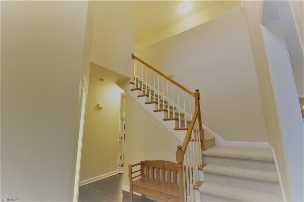 408 Barnsdale Ridge Road Kernersville, NC 27284 - Photo 3 of 30 Gallery Image 3