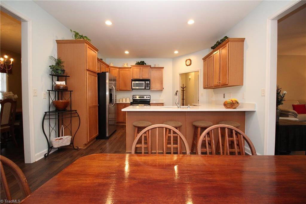 408 Barnsdale Ridge Road Kernersville, NC 27284 - Photo 7 of 30 Gallery Image 7