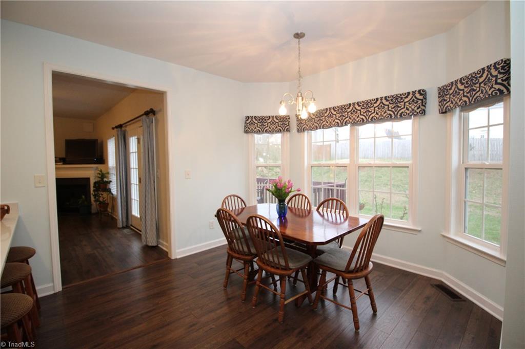 408 Barnsdale Ridge Road Kernersville, NC 27284 - Photo 8 of 30 Gallery Image 8