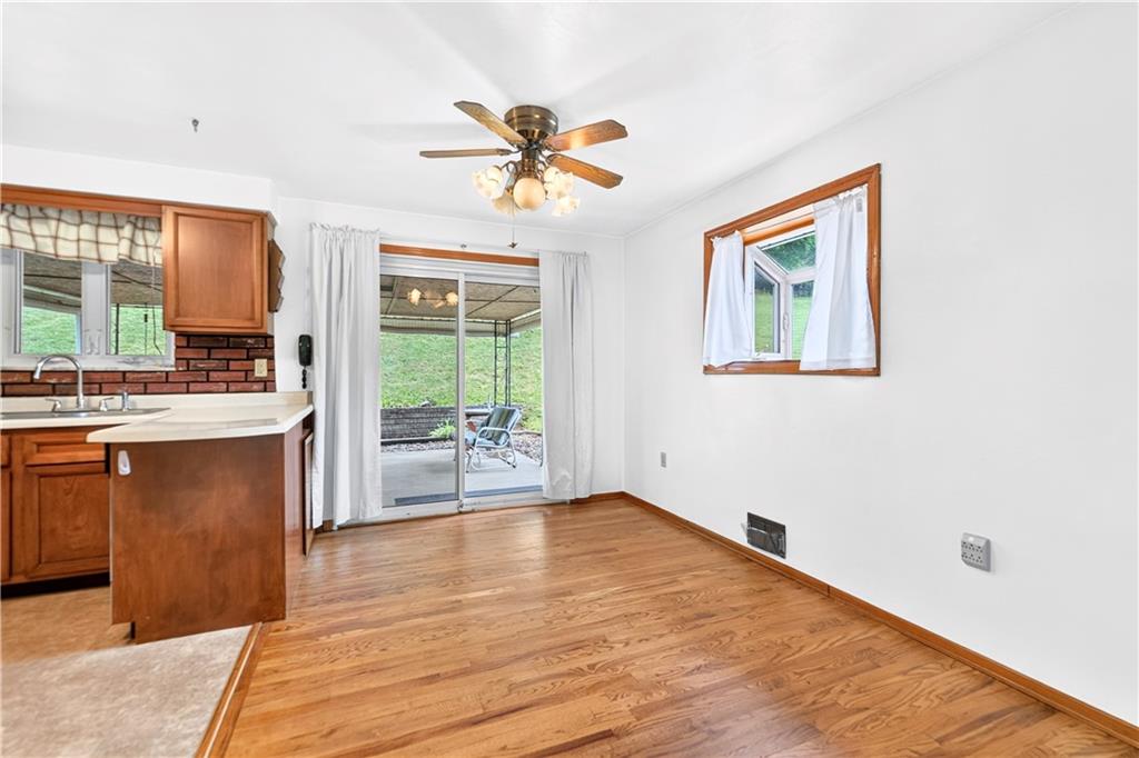 27 Barnhart Road Greensburg, PA 15601 - Photo 11 of 47