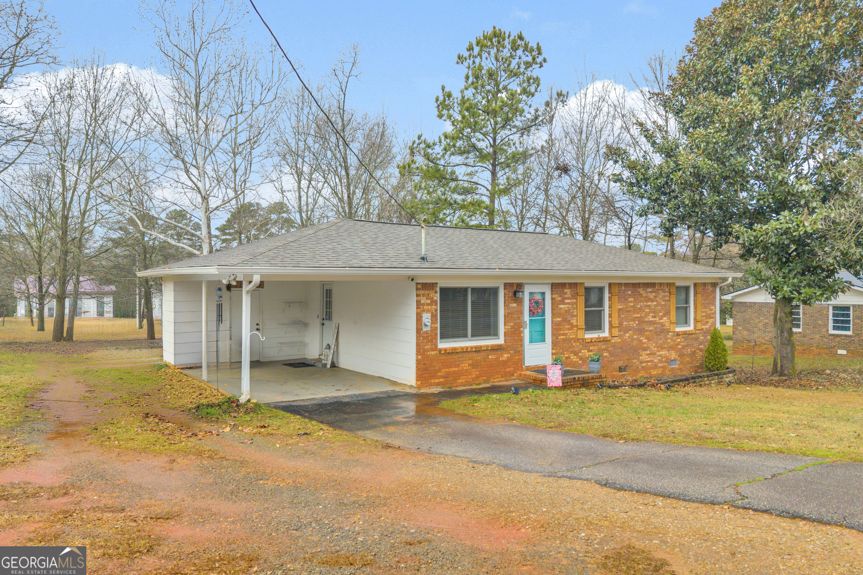 94 Hillcrest Street Commerce, GA 30529 - Photo 3 of 48