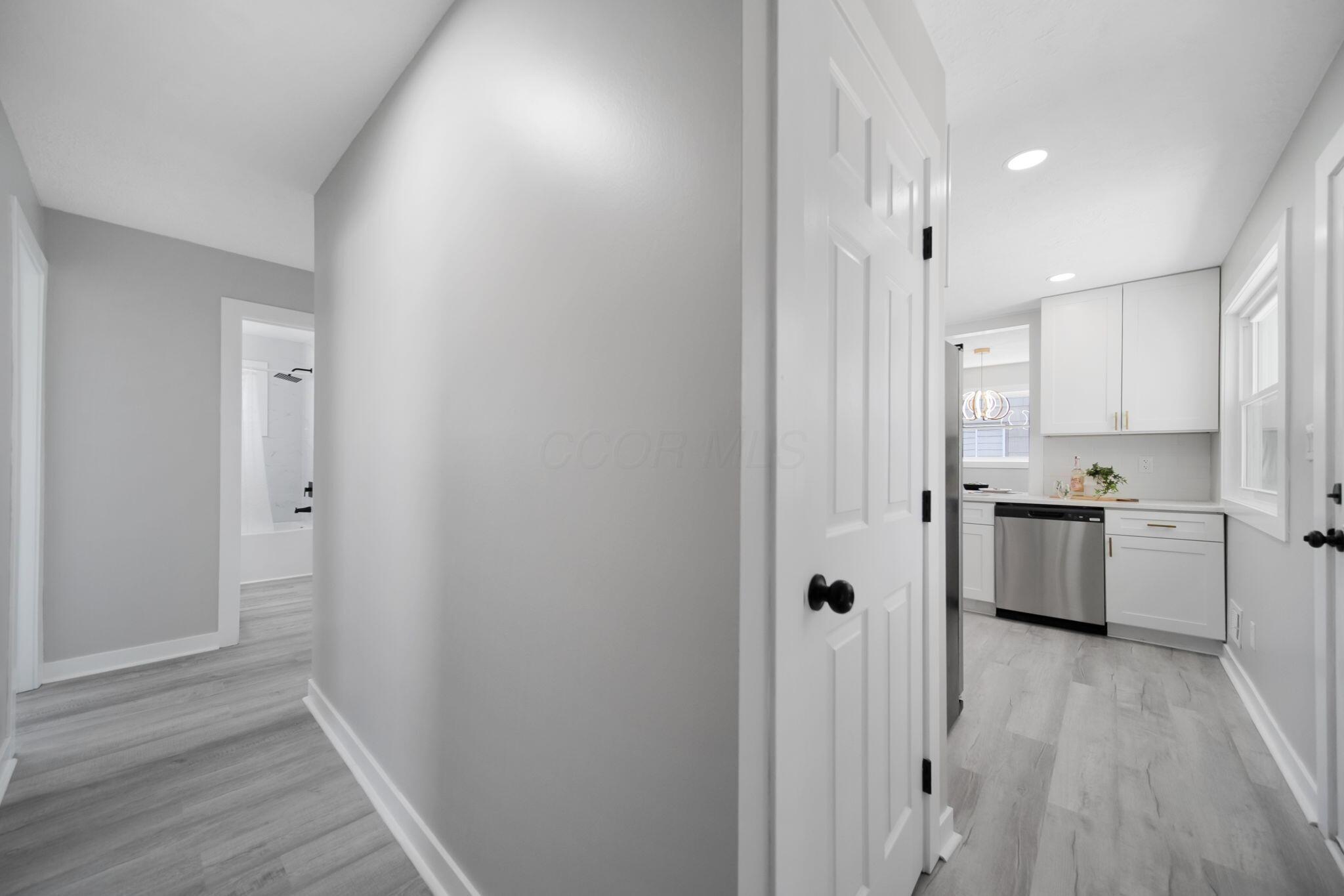 1507 Barnett Road Columbus, OH 43227 - Photo 23 of 62 23-web-or-mls-DSC04267