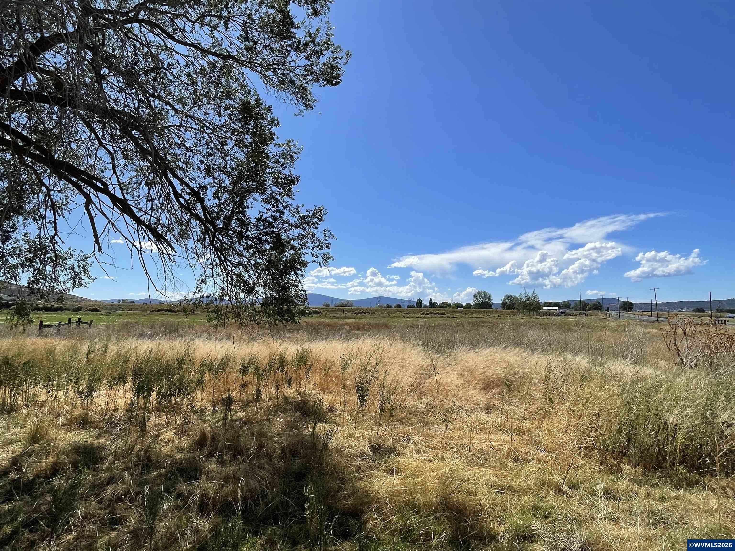 2202 Joe Wright Road Klamath Falls, OR 97603 - Photo 19 of 25