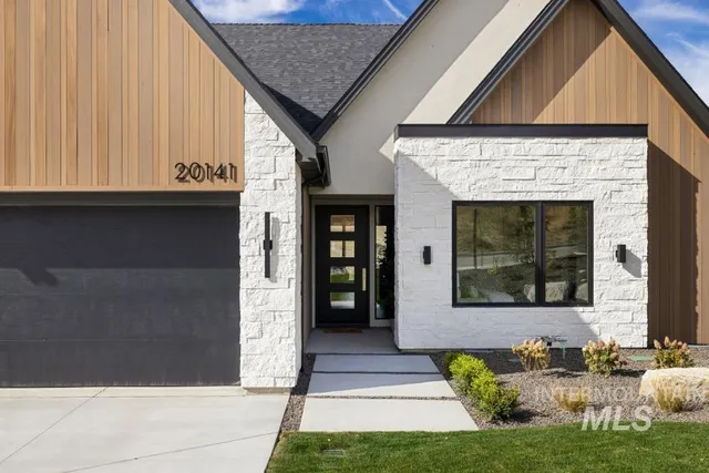 $1,649,999 | 20141 North Swire Grn Way, Boise, ID 83714