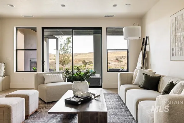 $1,649,999 | 20141 North Swire Grn Way, Boise, ID 83714