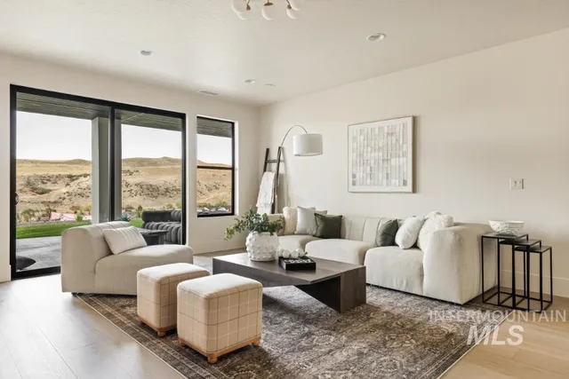 $1,649,999 | 20141 North Swire Grn Way, Boise, ID 83714