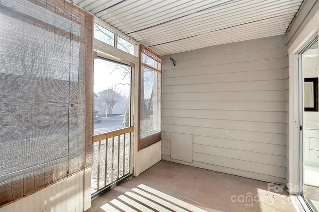 a view of an entryway