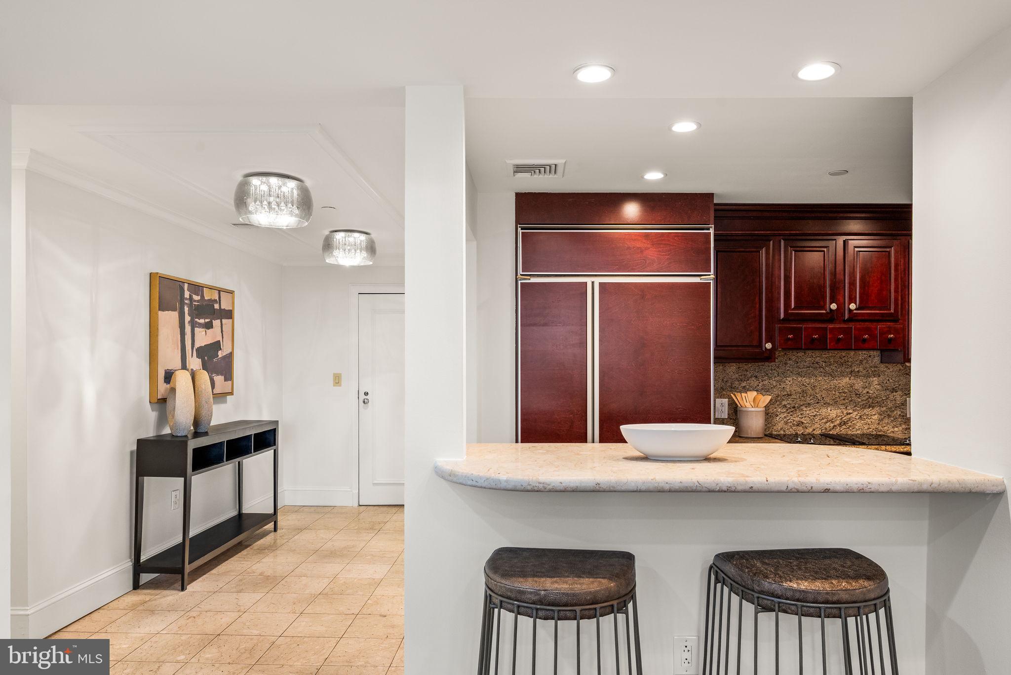 202 West Rittenhouse Square, Unit 1809 Philadelphia, PA 19103 - Photo 10 of 34