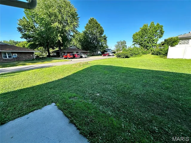 $313,999 | 214 North 3rd Street, Jonesburg, MO 63351