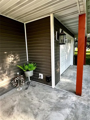 $313,999 | 214 North 3rd Street, Jonesburg, MO 63351