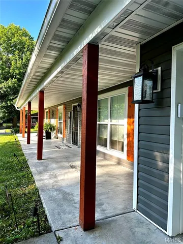 $313,999 | 214 North 3rd Street, Jonesburg, MO 63351