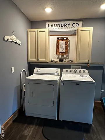 $313,999 | 214 North 3rd Street, Jonesburg, MO 63351