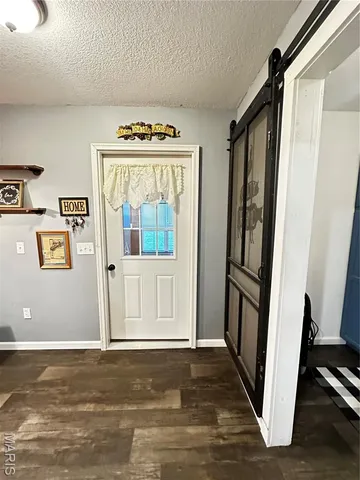 $313,999 | 214 North 3rd Street, Jonesburg, MO 63351