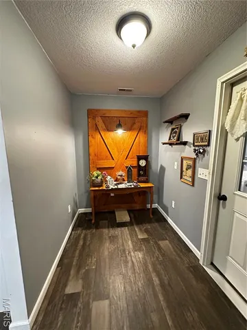 $313,999 | 214 North 3rd Street, Jonesburg, MO 63351