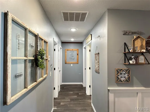 $313,999 | 214 North 3rd Street, Jonesburg, MO 63351