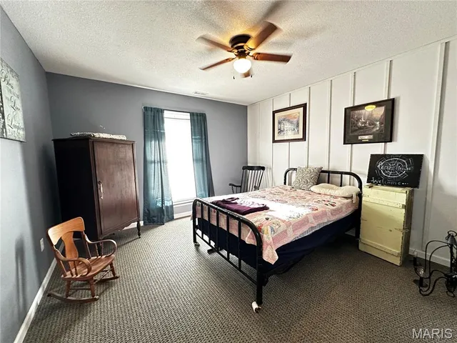 $313,999 | 214 North 3rd Street, Jonesburg, MO 63351