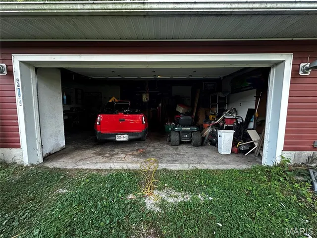 $313,999 | 214 North 3rd Street, Jonesburg, MO 63351