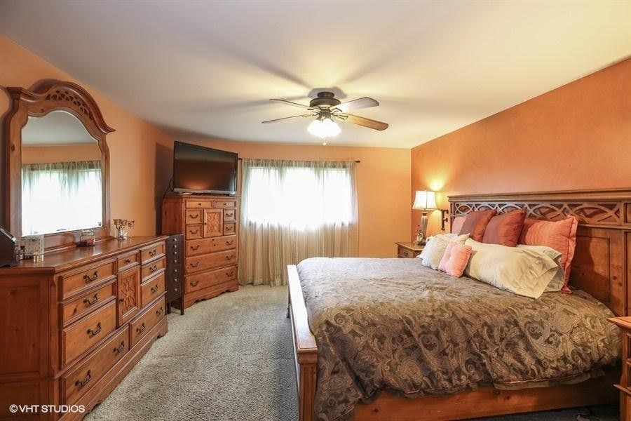1667 185th Street Lansing, IL 60438 - Photo 6 of 10