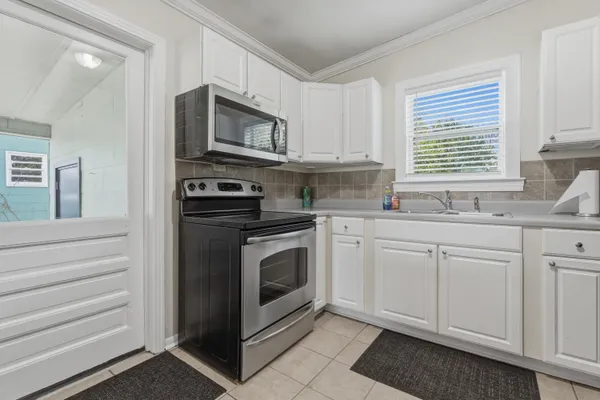 $229,900 | 1823 Tyndall Drive, Tallahassee, FL 32304